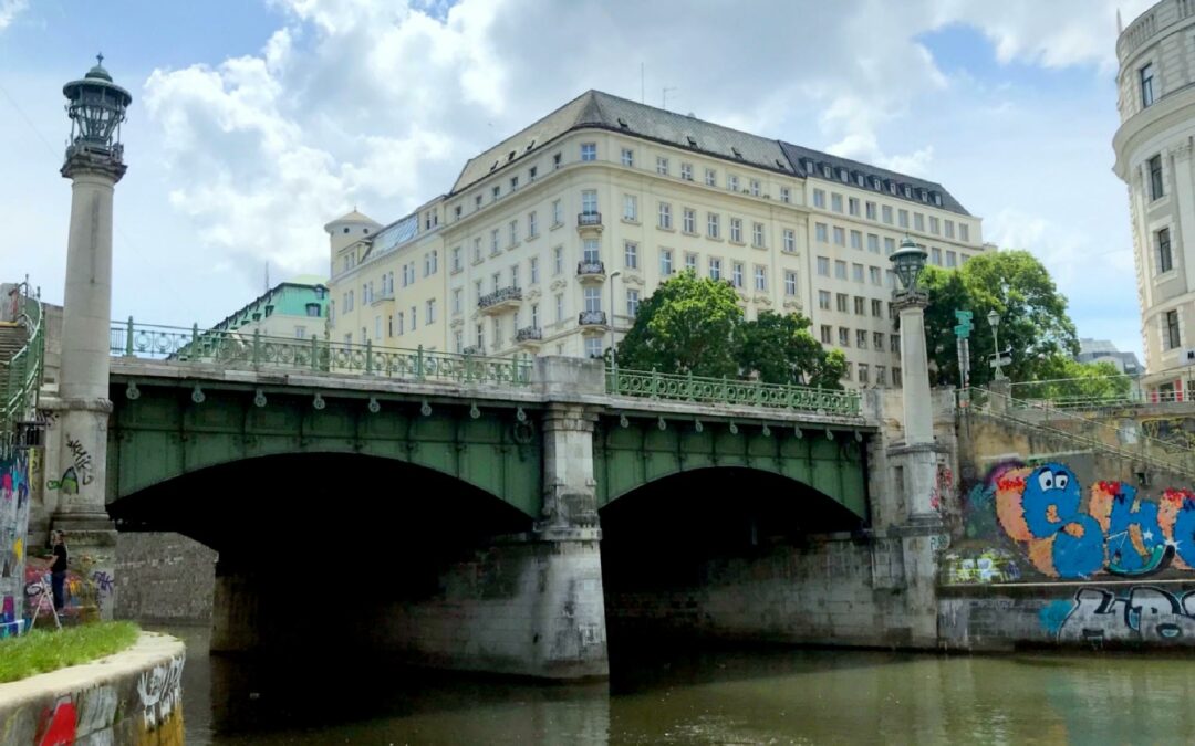 STREAMING VIENNA PAST&PRESENT